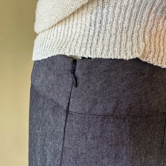 Ann Taylor | Blue-Gray A-Line Knee Length Skirt with Cream Floral Embroidery - Picture 4 of 9